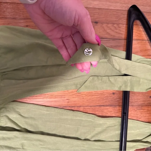 BuffBunny Olive Backless Bodysuit - Picture 4 of 4